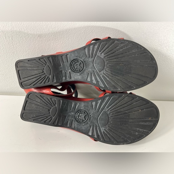Mephisto Womens Sz 38 EU 7 US Wedge Heel Flower  Sandals Red Black Leather - Picture 4 of 8